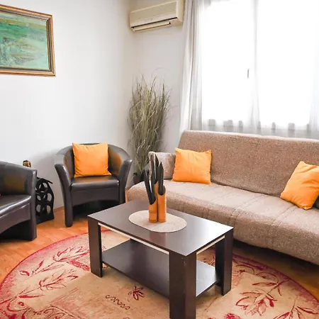 Martha's Place - Preko Morace Apartment