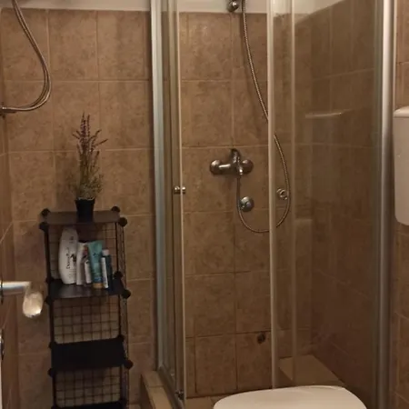 公寓 Martha's Place - Preko Morace 波德戈里察