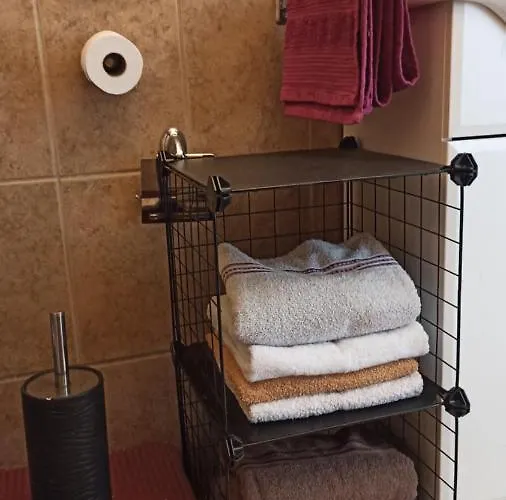 Martha's Place - Preko Morace *